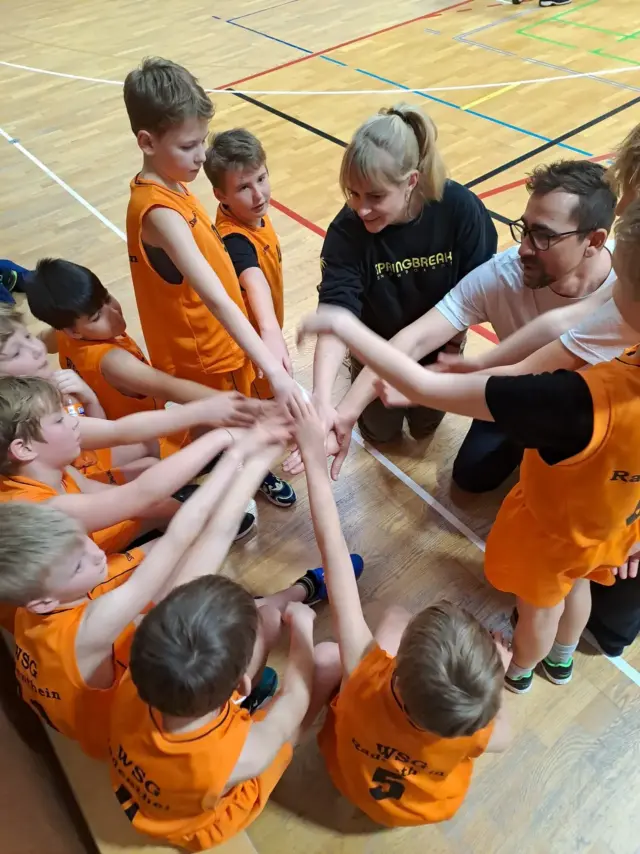 Erfolgreiches U10 Turnier in der Granatstadt