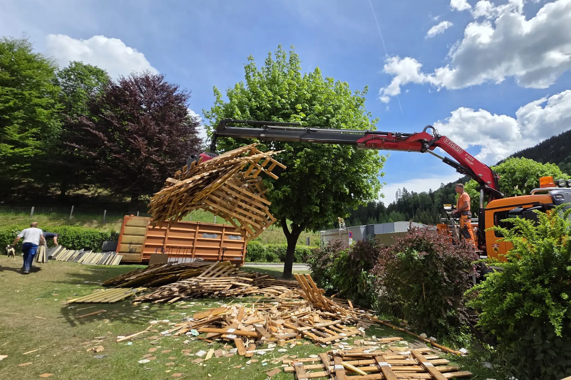 Halle_20260509_003